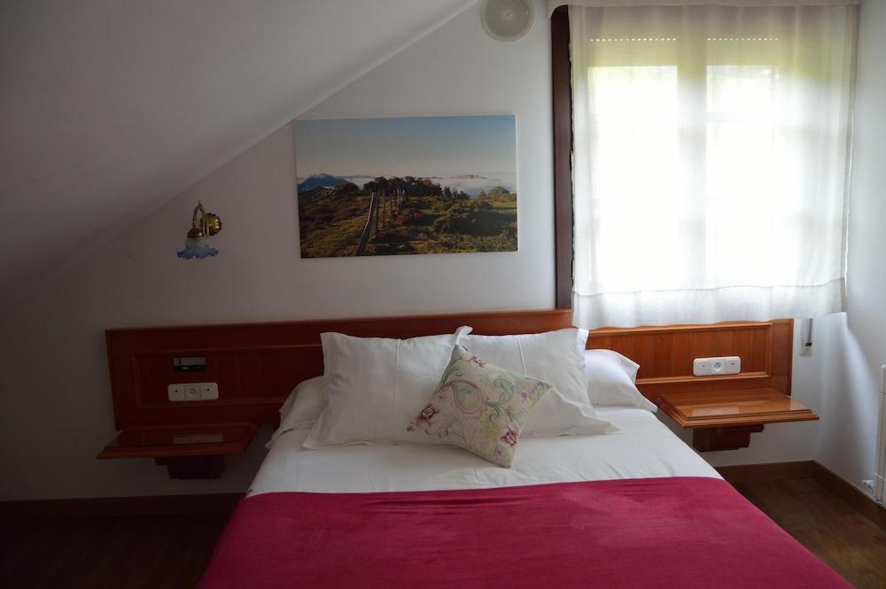 Hotel El Jisu Camaleño Εξωτερικό φωτογραφία