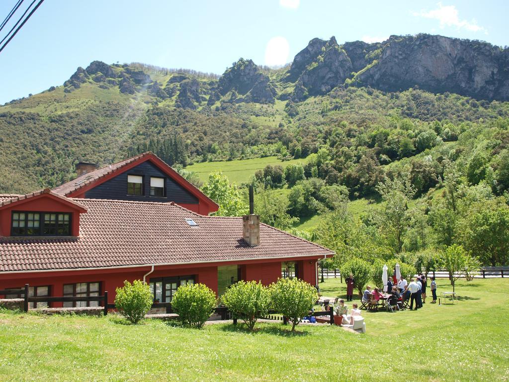Hotel El Jisu Camaleño Εξωτερικό φωτογραφία
