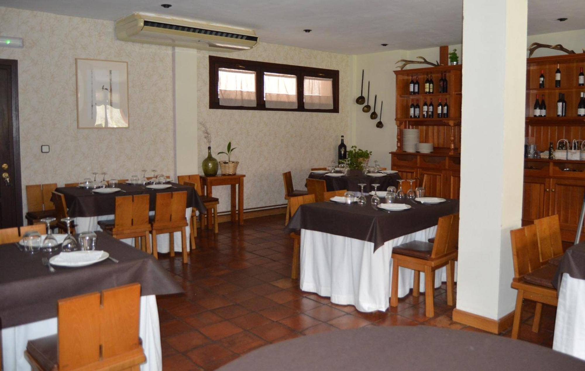 Hotel El Jisu Camaleño Εξωτερικό φωτογραφία